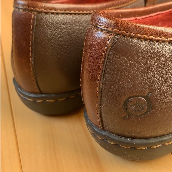 Born Women’s Mary Jane Brown Leather flats - Picture 7 of 9